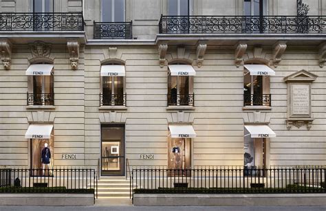 Fendi paris boutique